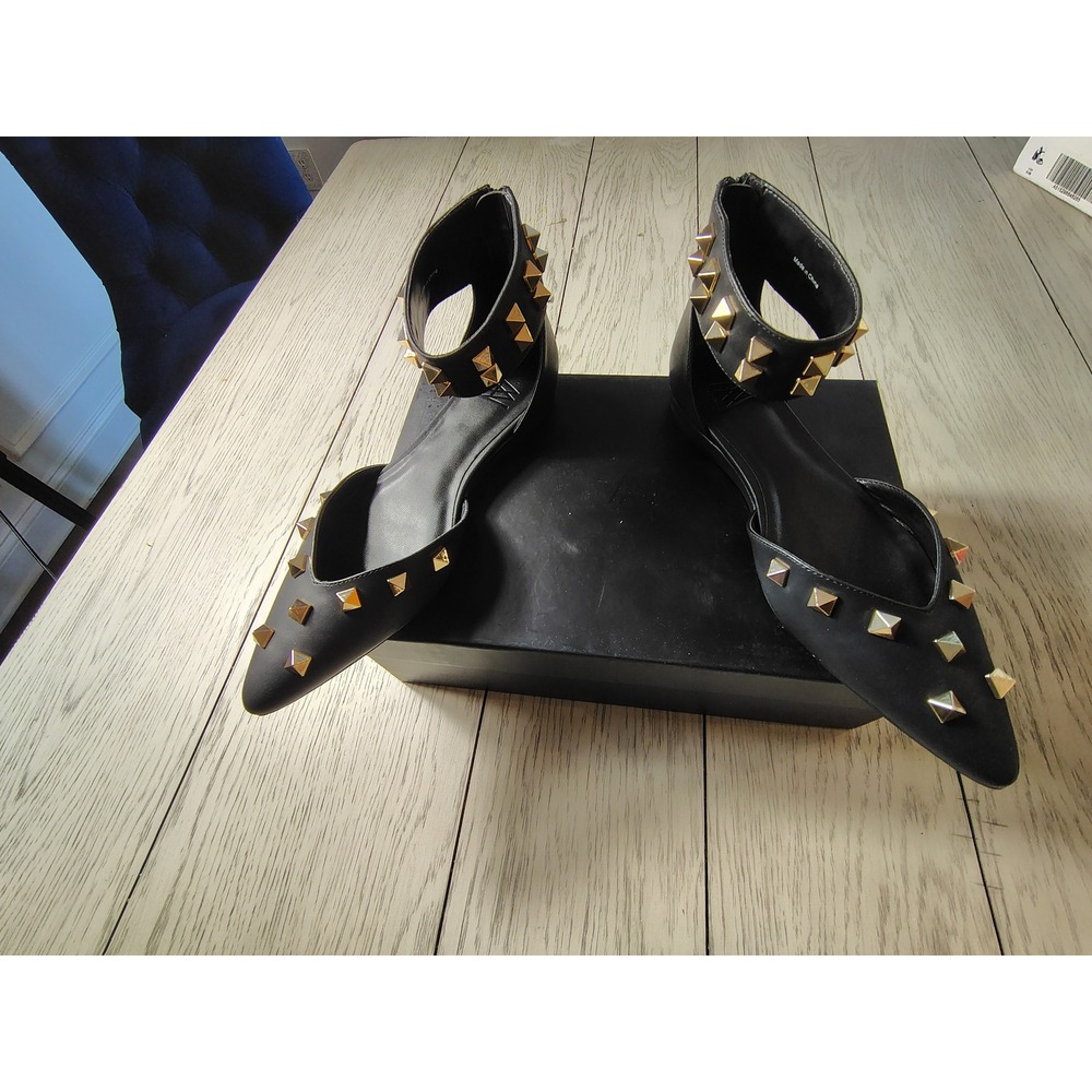 AAJ by Aminah‎ Lennox Lennox Studs Flat Black Leather Gold Pyramid Stud 6.5M